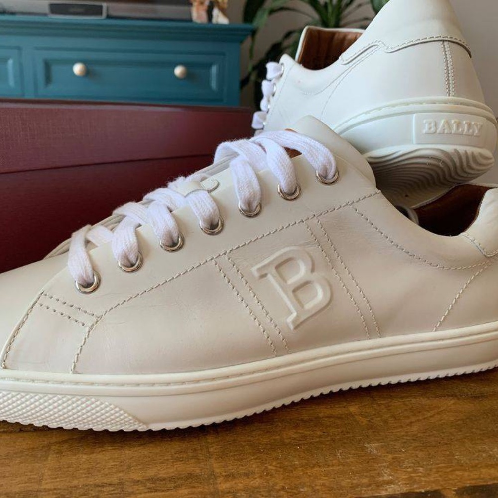 Bally Orivel Sneakers - Men US8.5 - Brand New